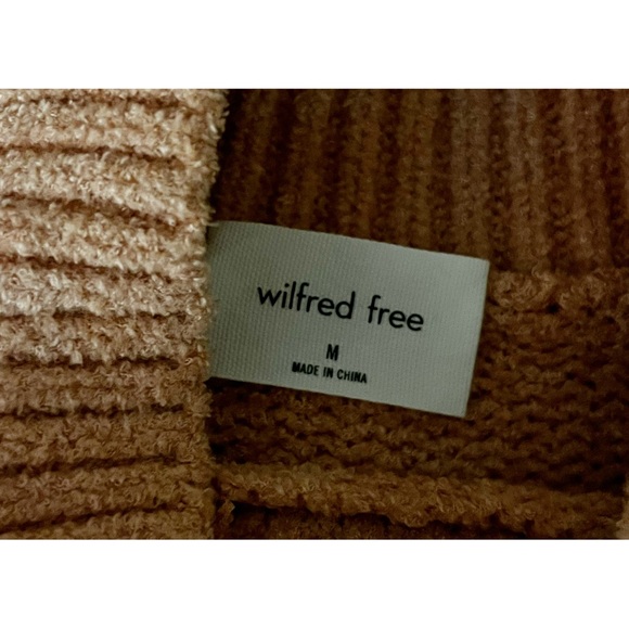 | Aritzia | Wilfred Free Harper Chenille Sweater - Picture 3 of 3